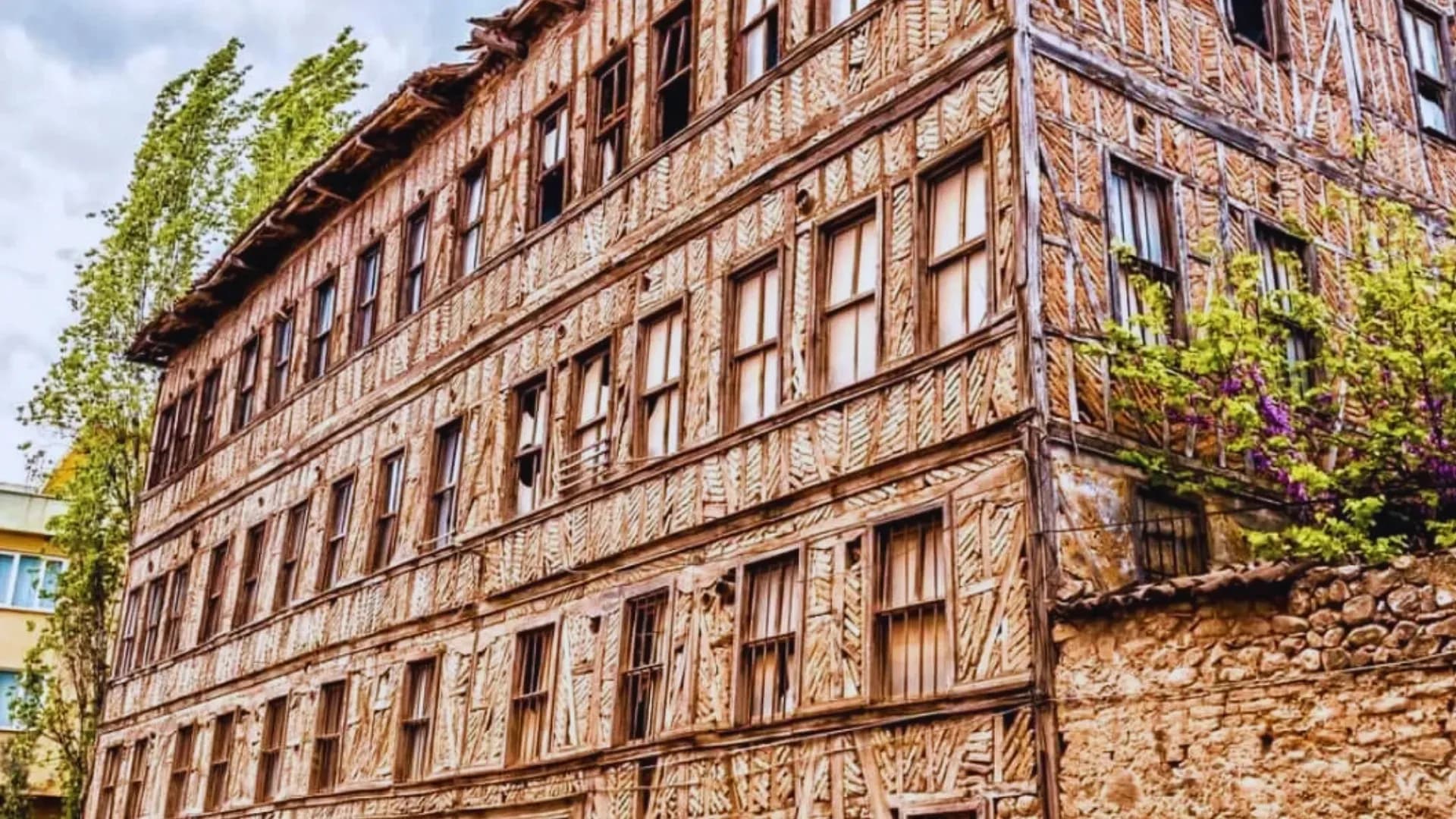 Hacıbeylerin Konağı