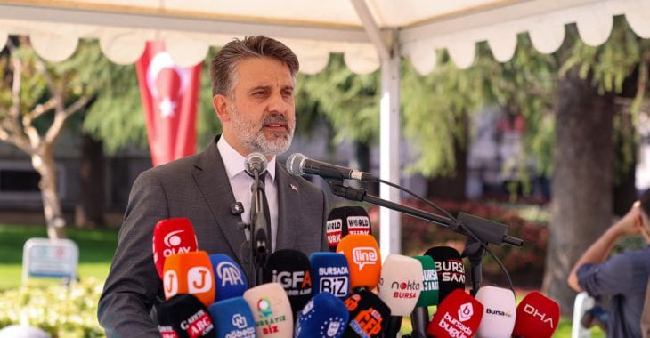 Başkan Vekili Biba: "Bursa Türk bayrağının altında yürüyor"
